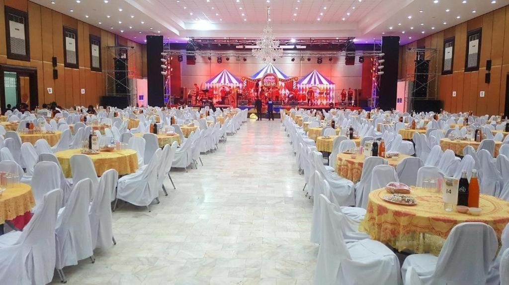 The Pine Resort Pathum Thani Ngoại thất bức ảnh