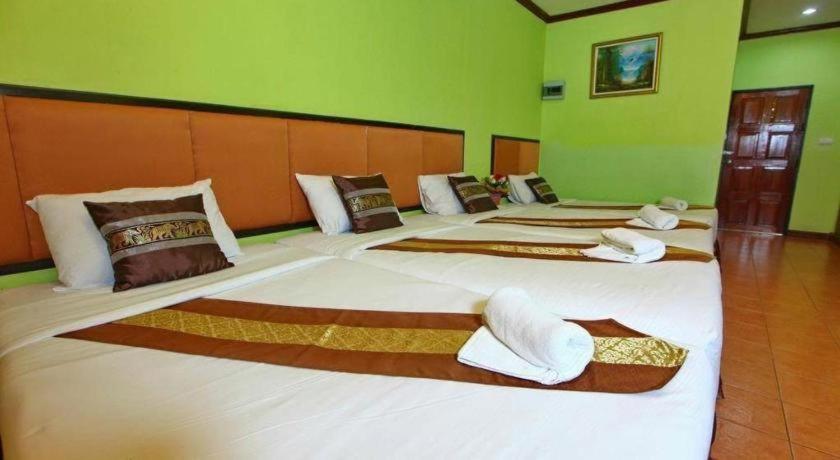 The Pine Resort Pathum Thani Ngoại thất bức ảnh