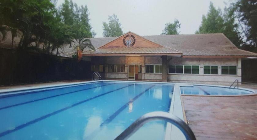 The Pine Resort Pathum Thani Ngoại thất bức ảnh